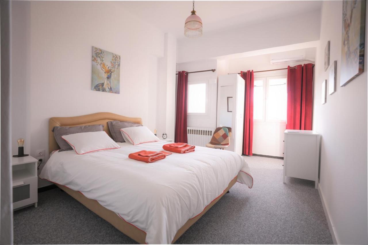 Modern 2 Bedroom Apartment Next To Metro - Marousi Atenas Exterior foto