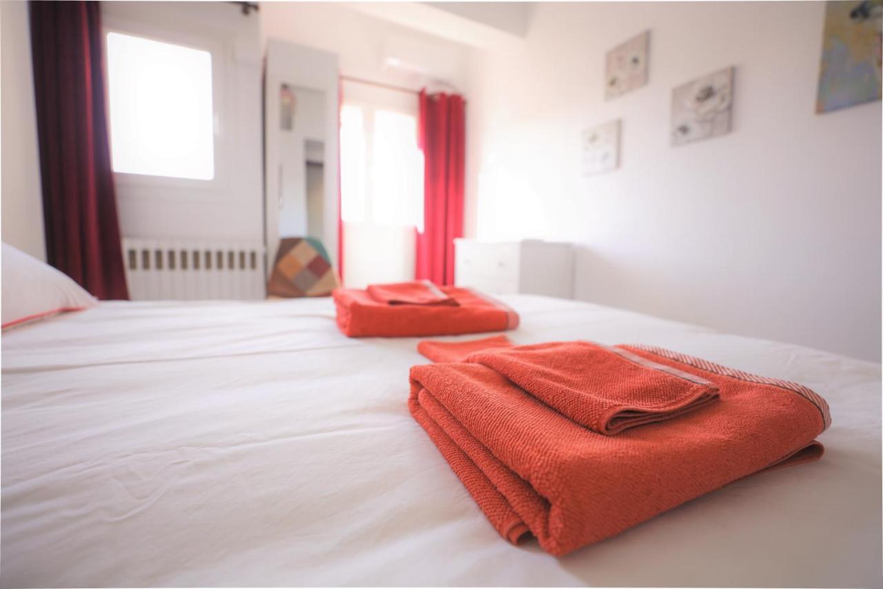 Modern 2 Bedroom Apartment Next To Metro - Marousi Atenas Exterior foto